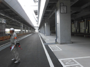 豊洲新市場の様子　見学説明会時の新市場な内部画像